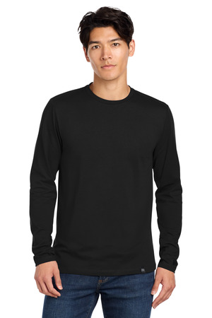 New Era ® Heritage Blend Long Sleeve Crew Tee. NEA102 — Black