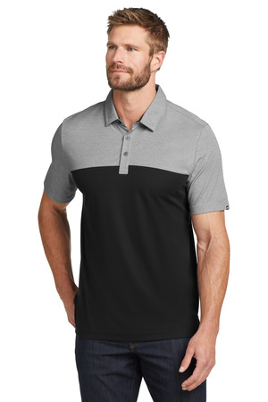 TravisMathew Oceanside Blocked Polo. TM1MU414 — Black Heather/ Black